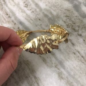 Bourbon and Boweties Gold Arrowhead